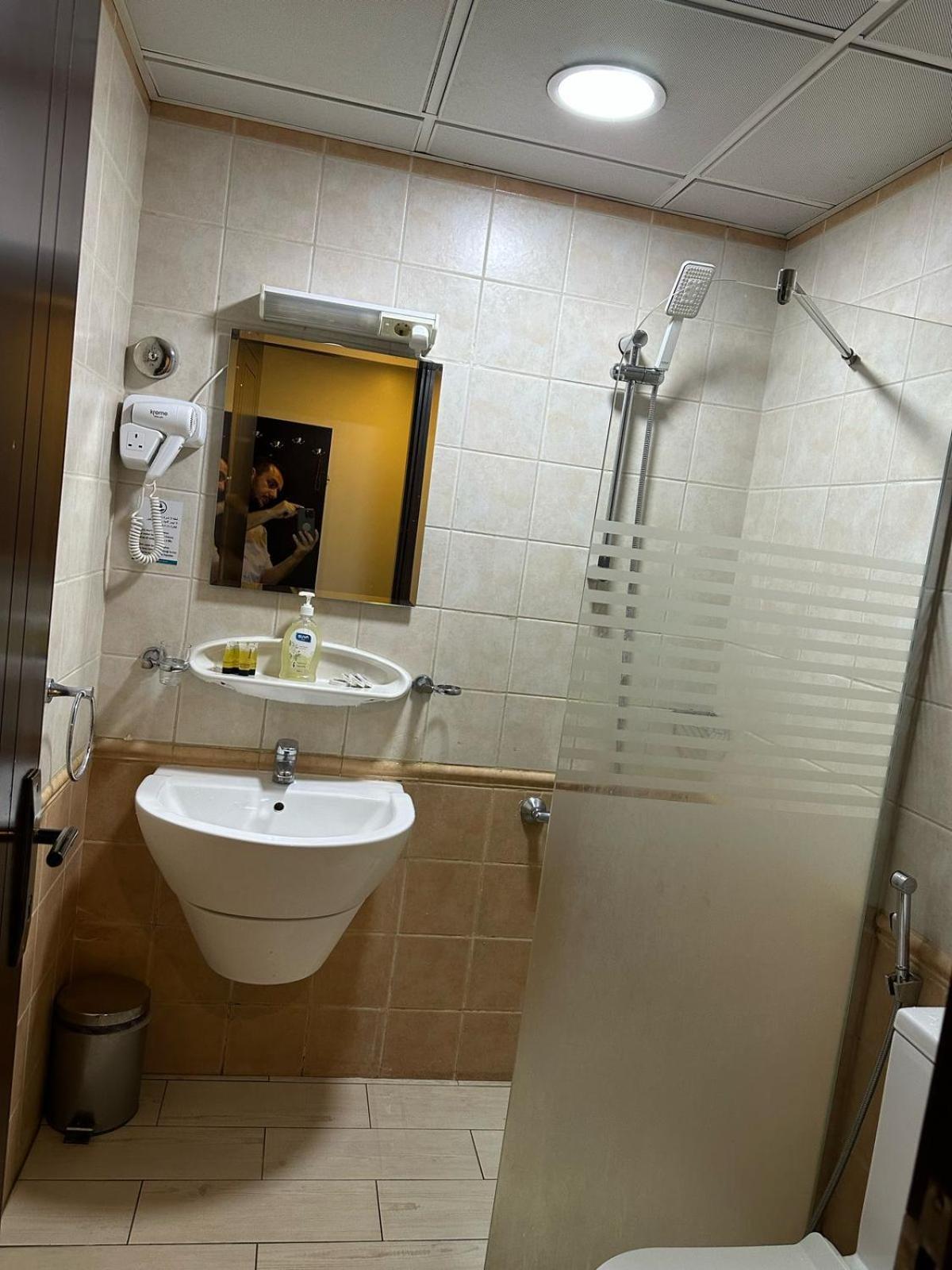 Hotel Morjan Almedina Aldhabi For Hospitality Tourism 外观 照片